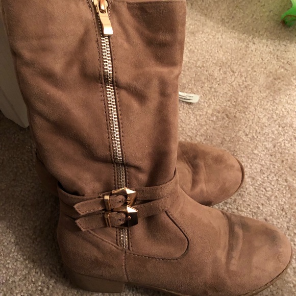 Shoes Girls Boots Size 2 Poshmark